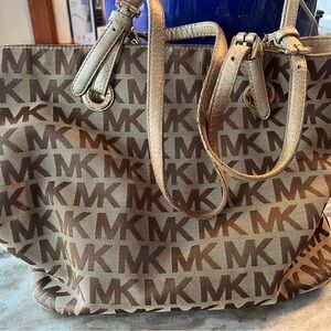 Michael Kors Tan and Brown Logo Tote purse
